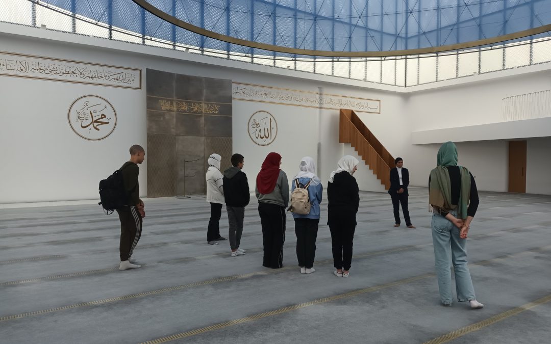 Obisk muslimanskega kulturnega centra in džamije